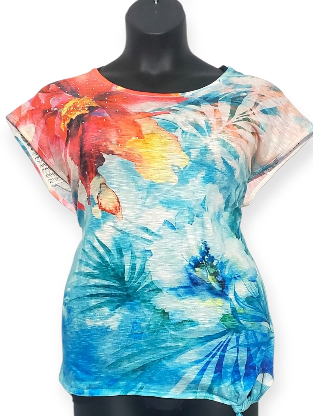 Time and Tru Blue & Multicolor Floral Scoop Neck Tee